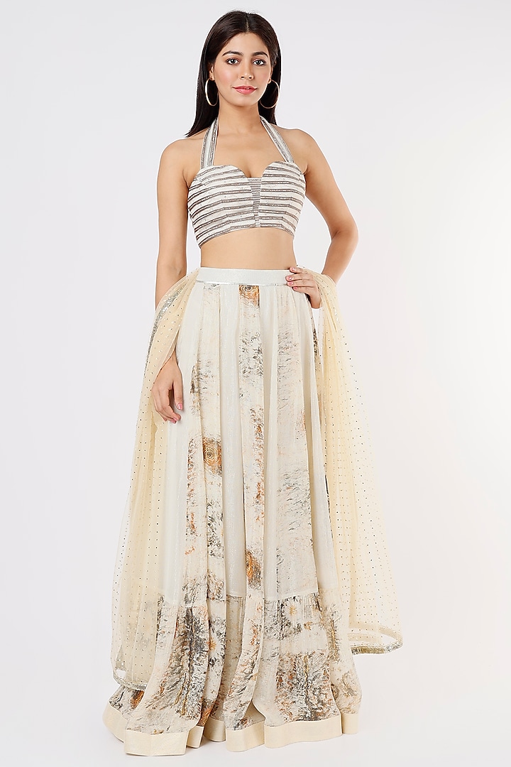 Off-White Embellished Wedding Lehenga Set by Breathe By Aakanksha Singh at Pernia's Pop Up Shop