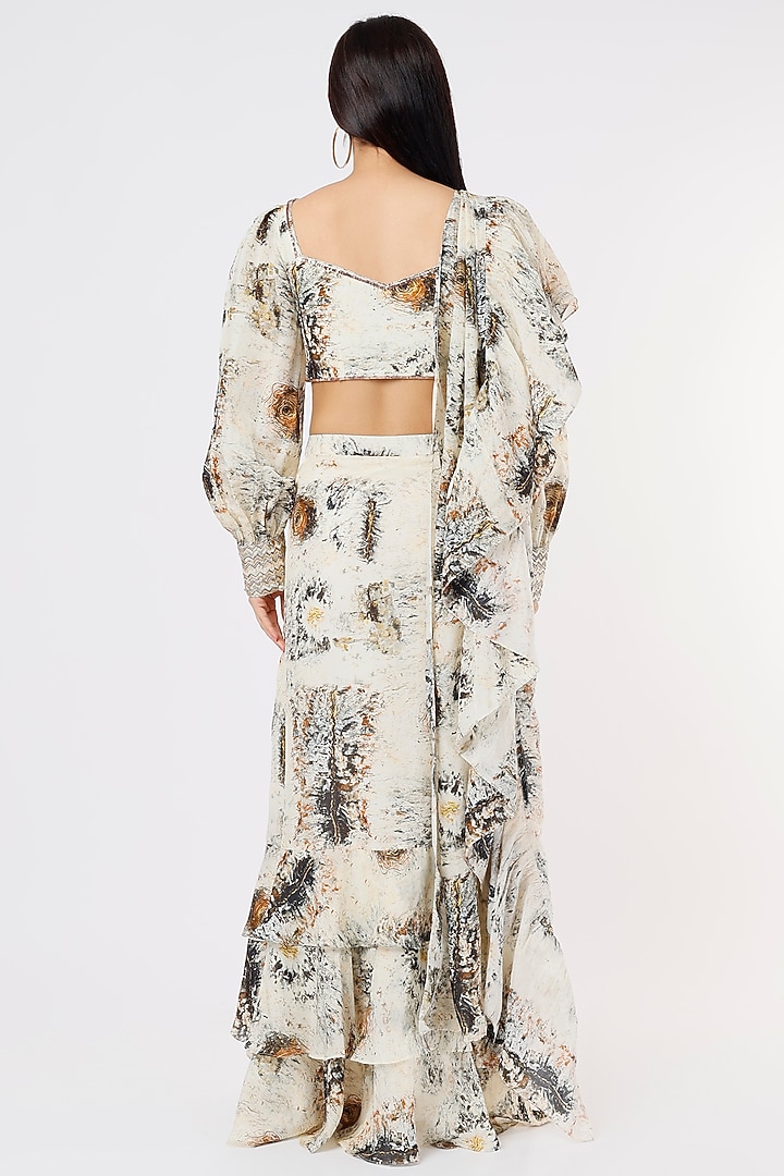 Off-White Embellished Wedding Saree Set by Breathe By Aakanksha Singh at Pernia's Pop Up Shop