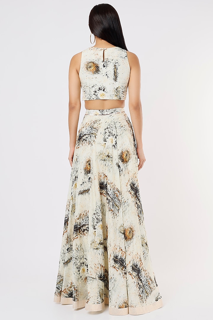 Off-White Embellished Wedding Lehenga Set by Breathe By Aakanksha Singh at Pernia's Pop Up Shop