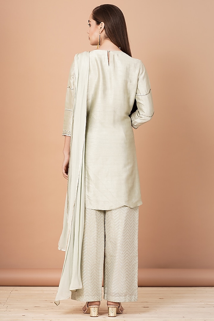 Sage Green Embroidered Kurta Set by Breathe By Aakanksha Singh at Pernia's Pop Up Shop