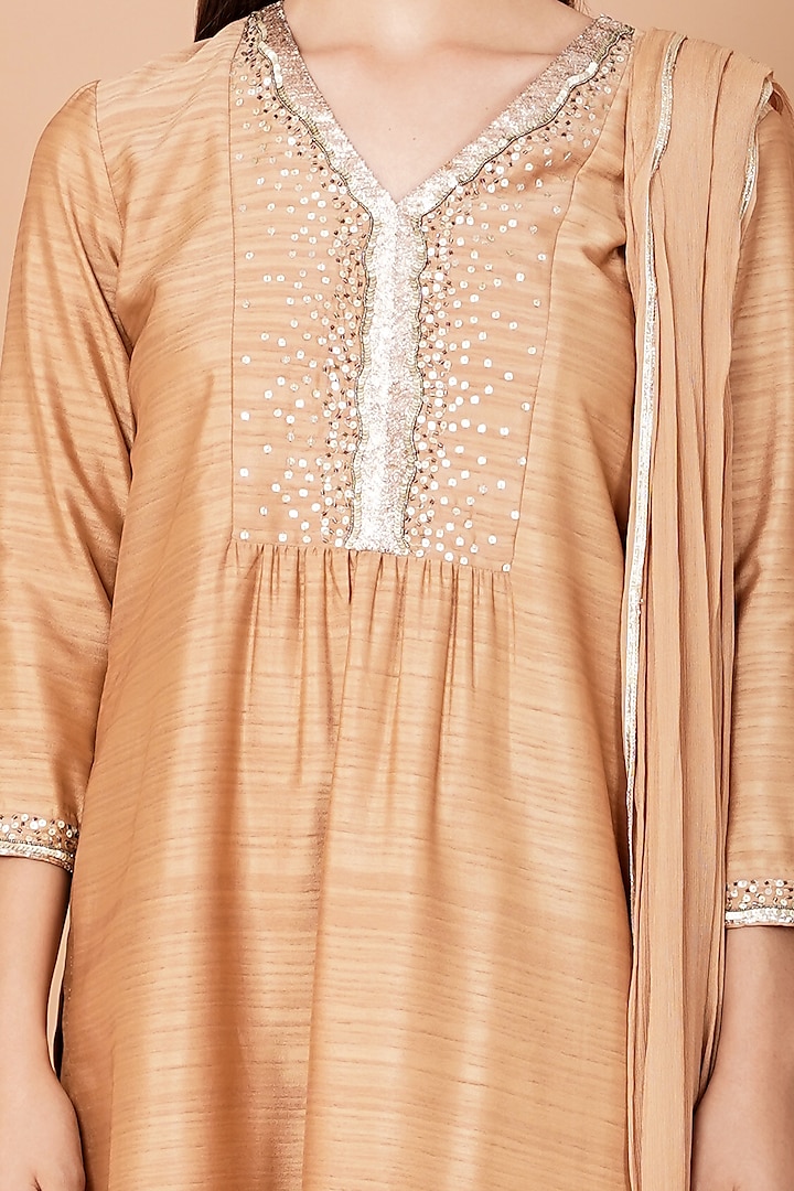 Dark Nude Embroidered Kurta Set by Breathe By Aakanksha Singh at Pernia's Pop Up Shop