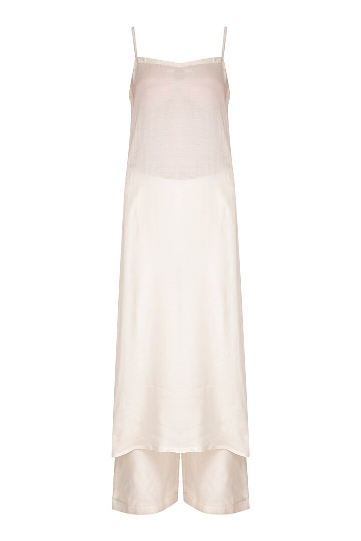 Off White Embroidered Kurta With Pants by Breathe By Aakanksha Singh at Pernia's Pop Up Shop
