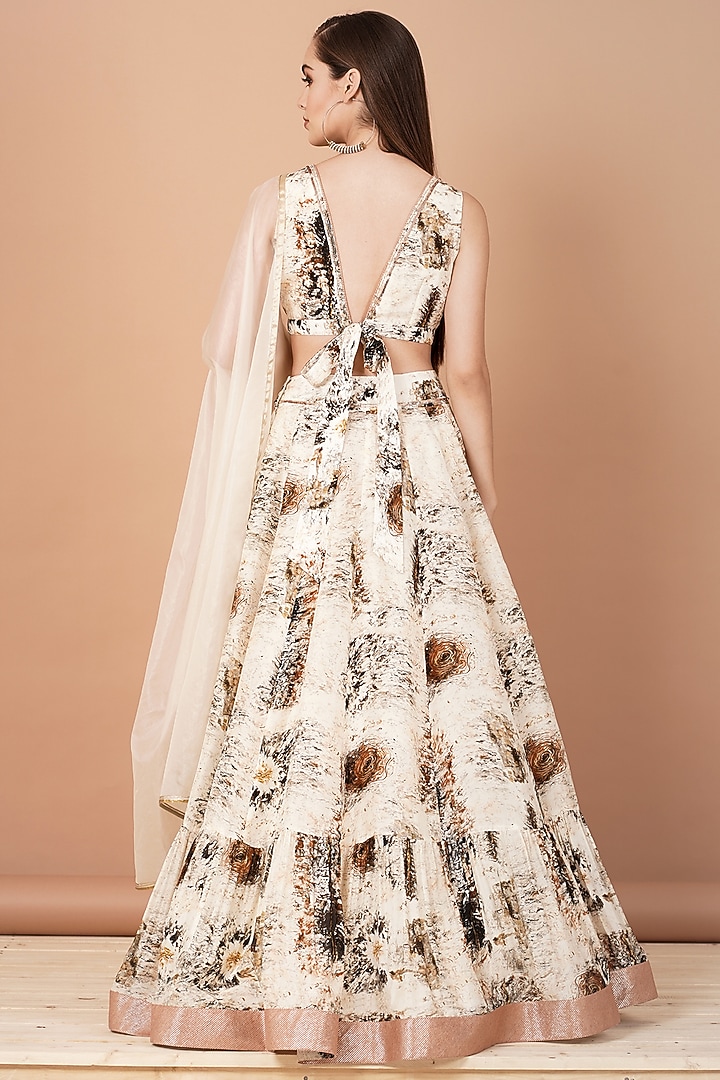 Off White Hand Painted & Embellished Wedding Lehenga Set by Breathe By Aakanksha Singh at Pernia's Pop Up Shop