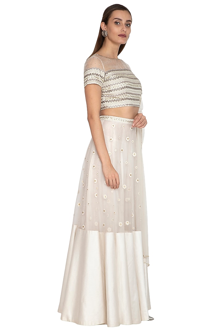 Off White Embroidered Wedding Lehenga Set by Breathe By Aakanksha Singh at Pernia's Pop Up Shop