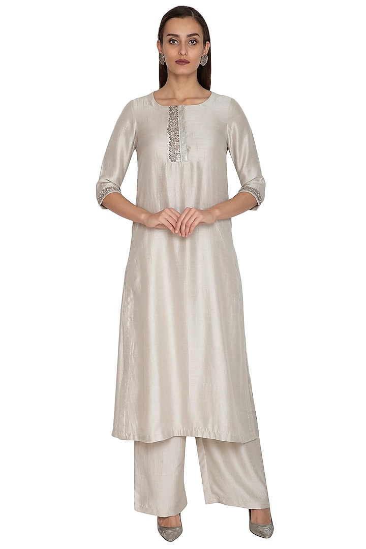 Silver Embroidered Kurta With Pants by Breathe By Aakanksha Singh