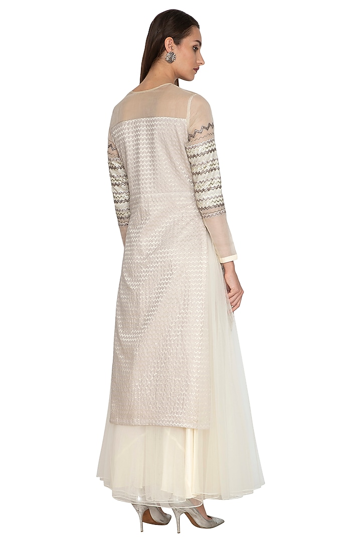 White Front Open Embroidered Kurta Set by Breathe By Aakanksha Singh at Pernia's Pop Up Shop