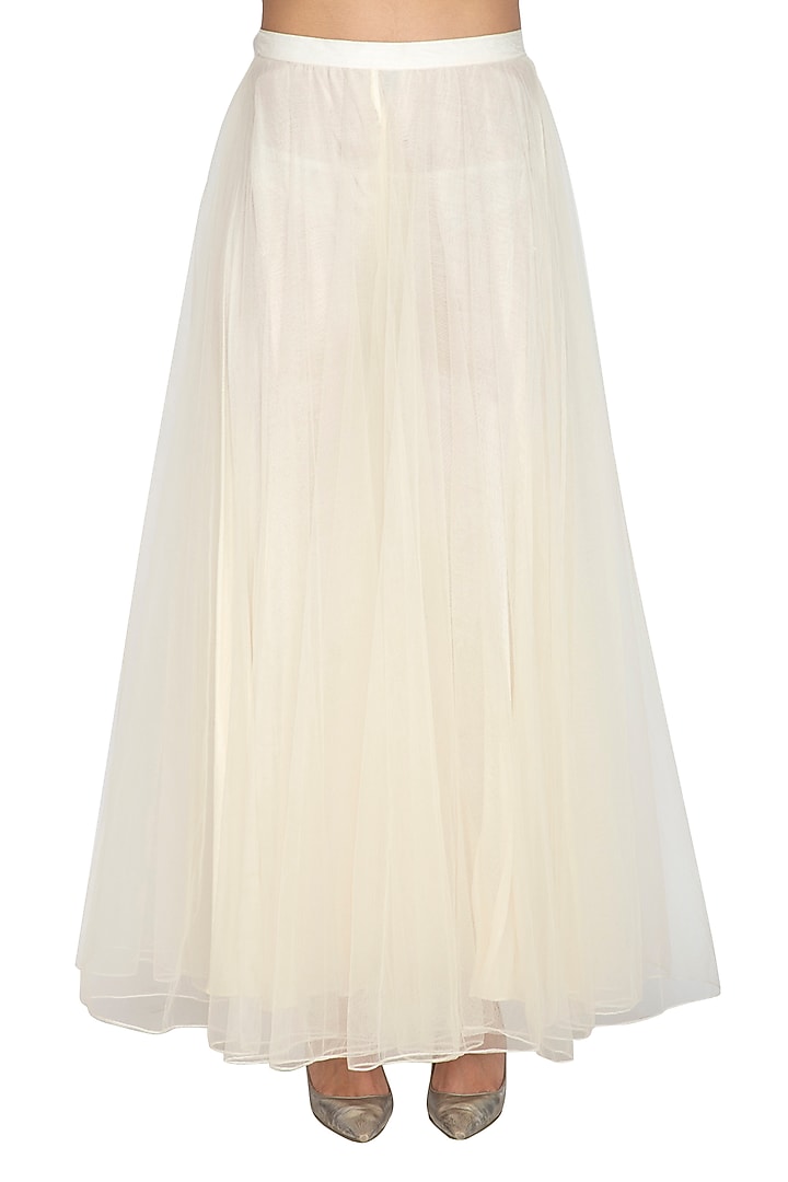 White Front Open Embroidered Kurta Set by Breathe By Aakanksha Singh at Pernia's Pop Up Shop