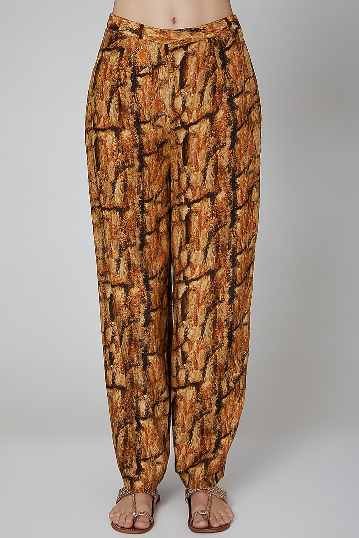 Gold Printed Kurta With Pants by Breathe By Aakanksha Singh at Pernia's Pop Up Shop