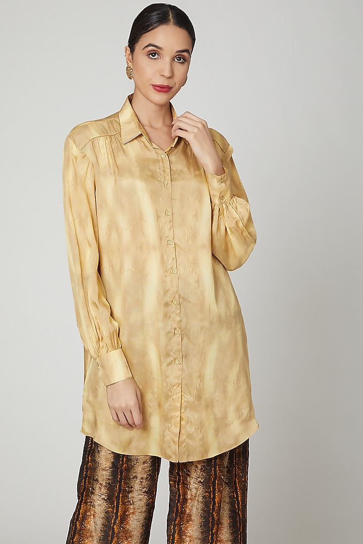 Gold Shirt With Brown Pants by Breathe By Aakanksha Singh at Pernia's Pop Up Shop
