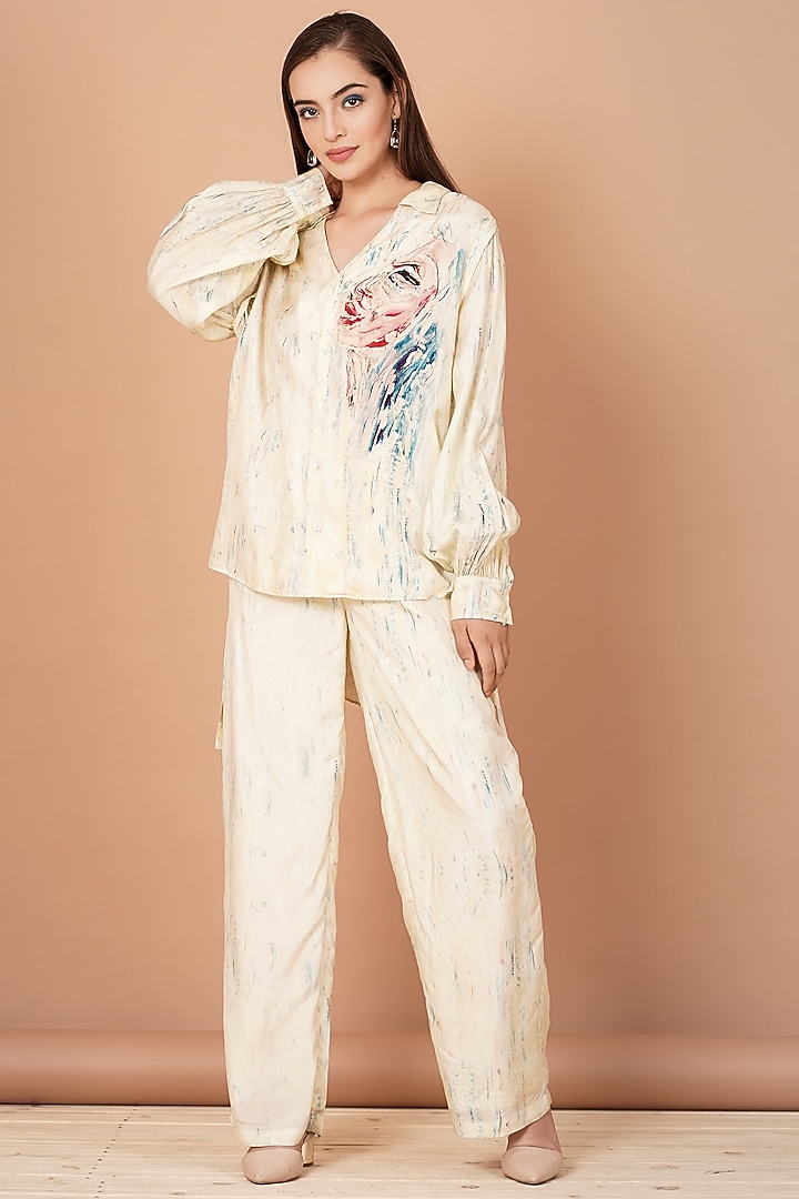 Off-White Printed Tunic Set by Breathe By Aakanksha Singh at Pernia's Pop Up Shop