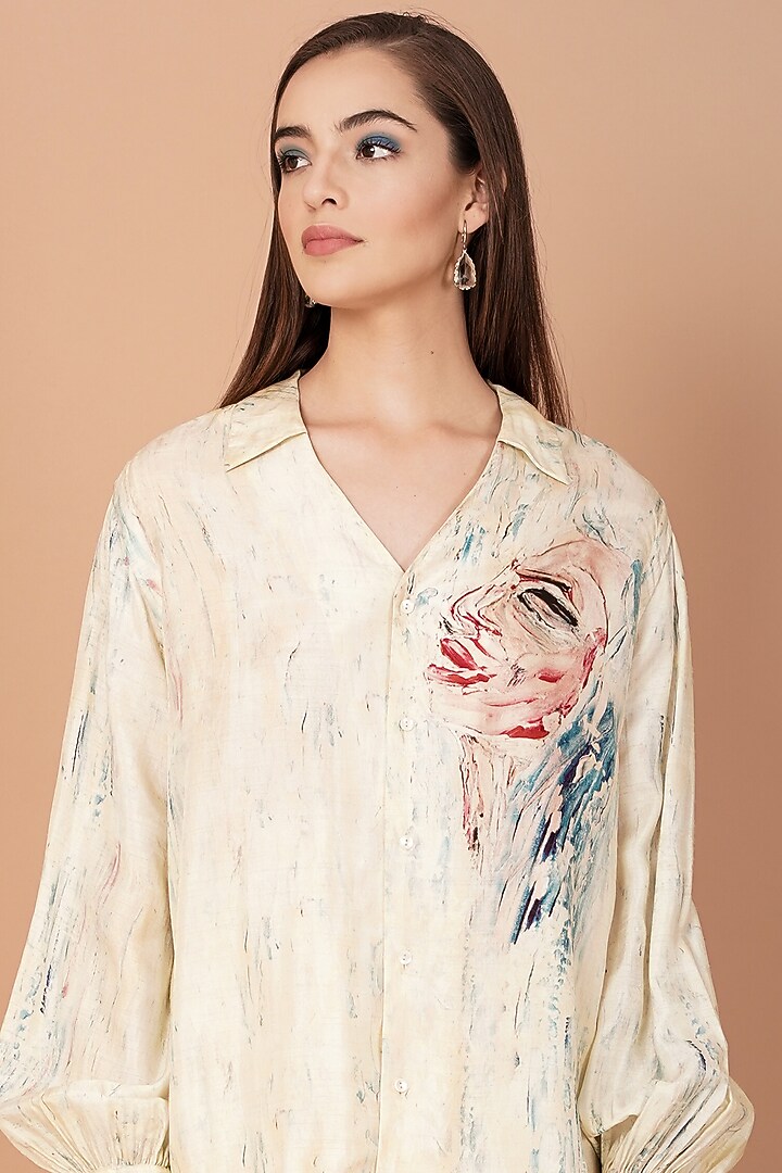 Off-White Printed Tunic Set by Breathe By Aakanksha Singh at Pernia's Pop Up Shop