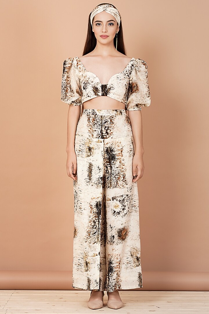 Off-White Printed Pant Set by Breathe By Aakanksha Singh at Pernia's Pop Up Shop