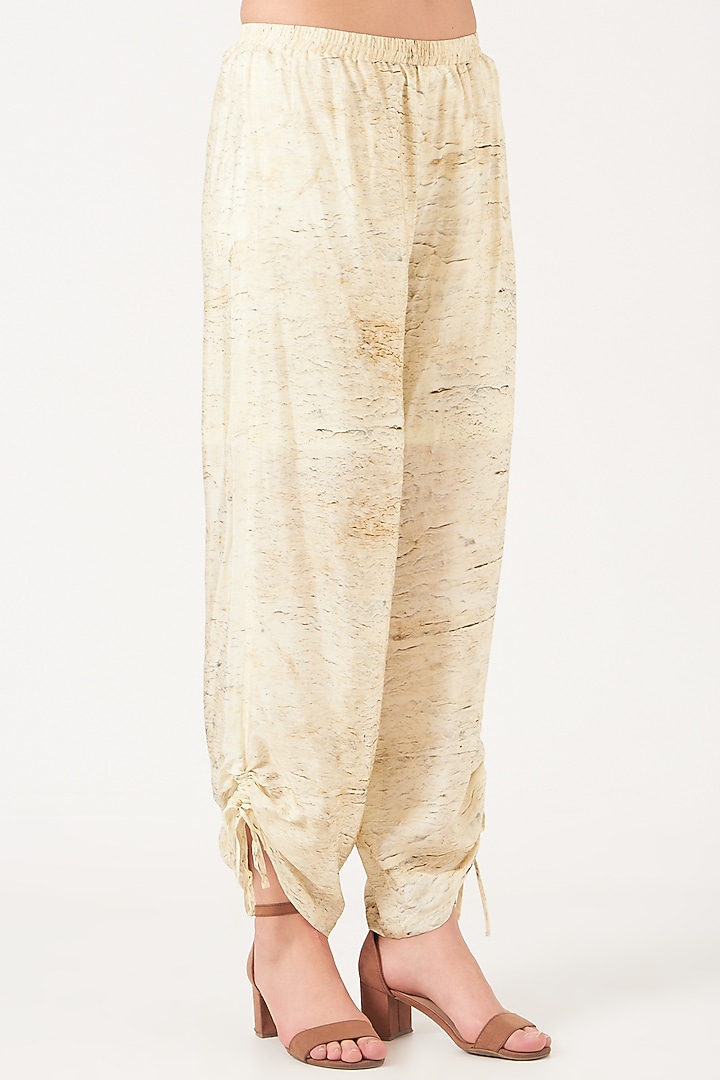 Beige Digital Printed Straight Pant Set by Breathe By Aakanksha Singh at Pernia's Pop Up Shop