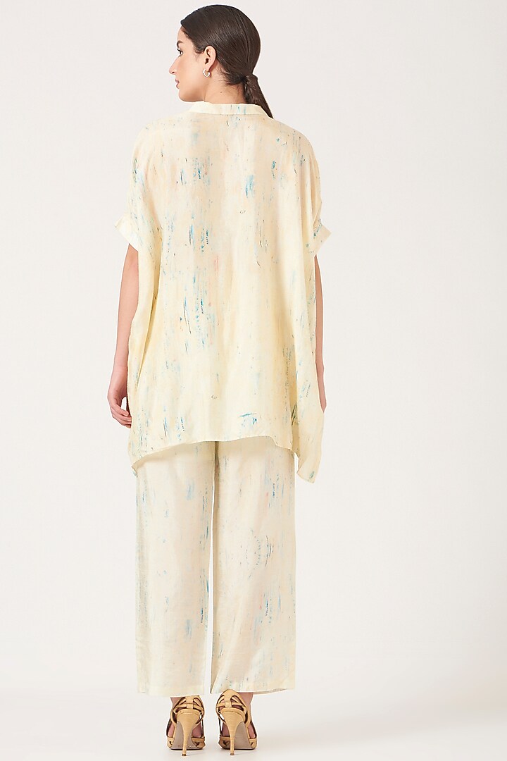 Off-White Dola Silk Straight Pant Set by Breathe By Aakanksha Singh at Pernia's Pop Up Shop