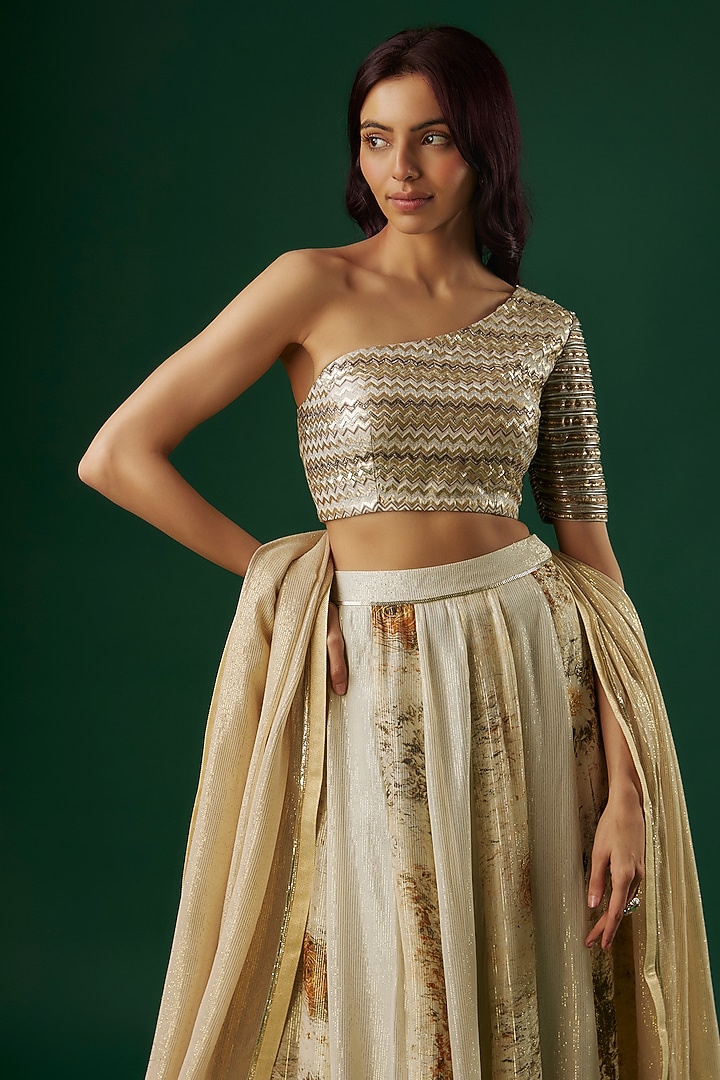 Off-White Shimmer Georgette Handpainted Wedding Lehenga Set by Breathe By Aakanksha Singh at Pernia's Pop Up Shop