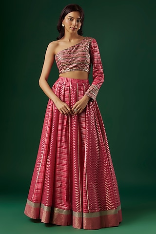 Fuchsia Red Brocade Chanderi Dabka Embroidered Lehenga Set by Breathe By Aakanksha Singh