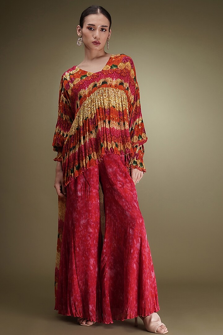 Pink Chinon Floral Printed Asymmetric Tunic Set by Breathe By Aakanksha Singh at Pernia's Pop Up Shop