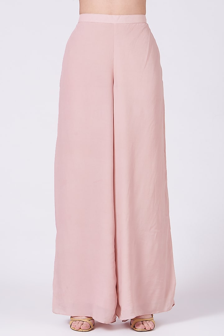 Crystal Pink Hand Embroidered Kurta Set by Breathe By Aakanksha Singh at Pernia's Pop Up Shop