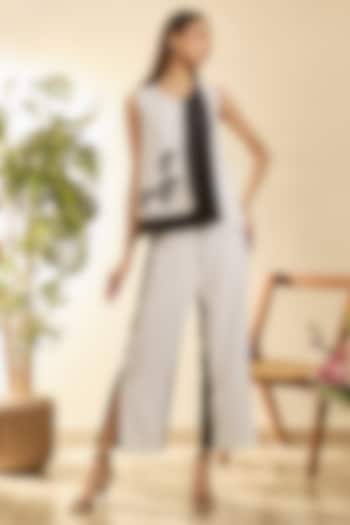 White Turkish Linen Floral Embroidered Co-Ord Set by Babita Malkani at Pernia's Pop Up Shop