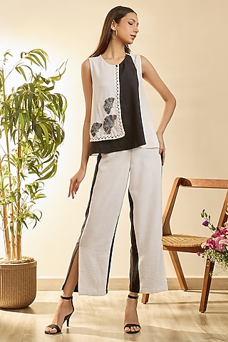 White Turkish Linen Floral Embroidered Co-Ord Set by Babita Malkani