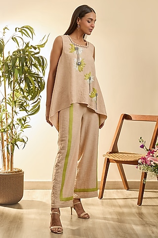 Desert Sand Turkish Linen Floral Embroidered Co-Ord Set by Babita Malkani