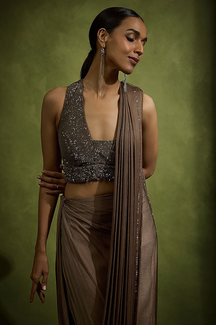 Umber Brown Wrinkled Chiffon Cowl Draped Wedding Saree Set by Babita Malkani at Pernia's Pop Up Shop