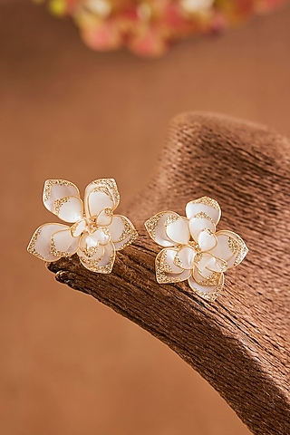 White Enameled Floral Stud Earrings by THE BEAUTIFUL SECRET