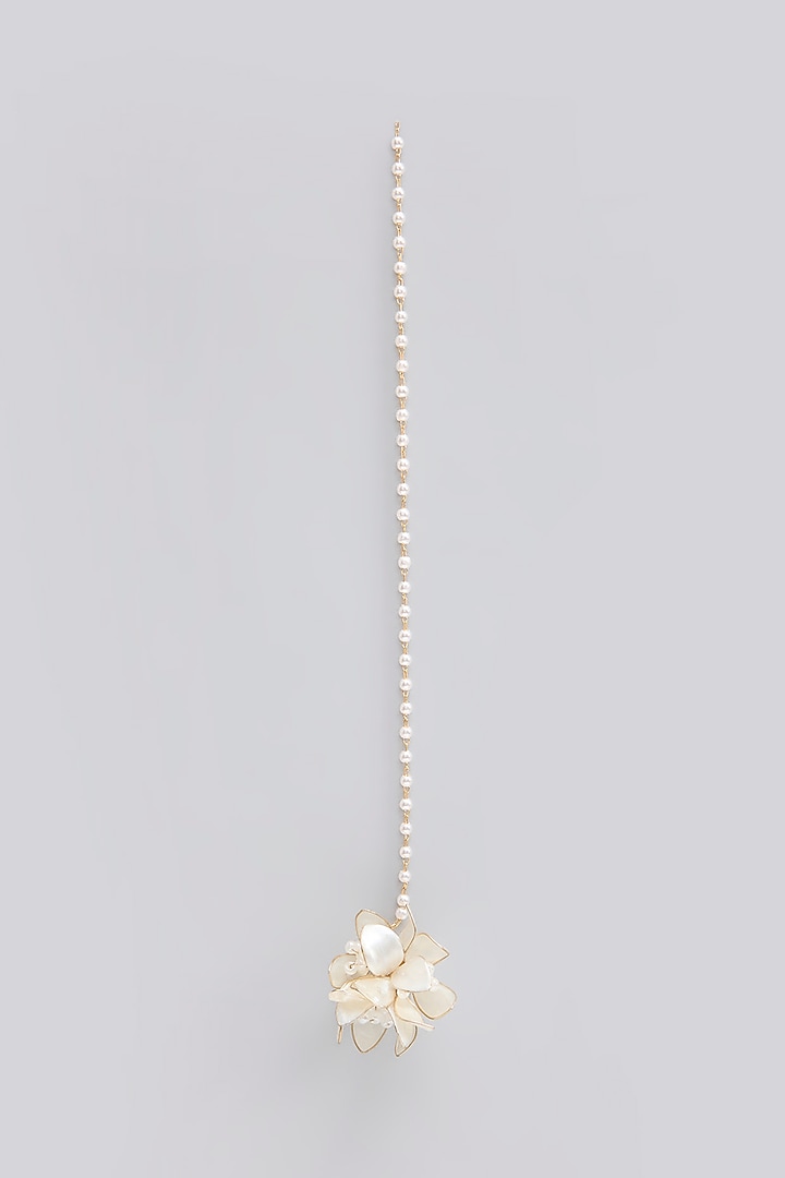 Gold Finish Pearl Enameled Floral Handcrafted Maangtikka by THE BEAUTIFUL SECRET at Pernia's Pop Up Shop