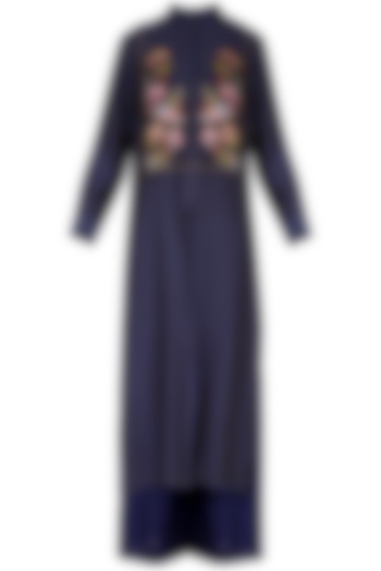 Blue embroidered kurta with pants by Breathe By Aakanksha Singh