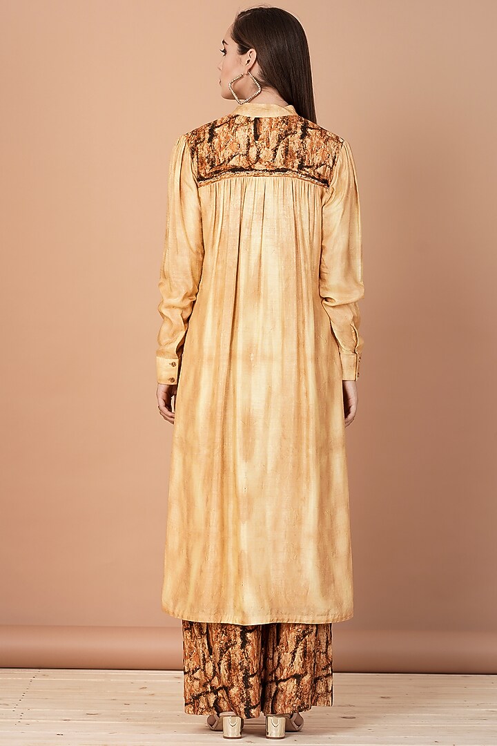 Gold Digital Printed Kurta With Pants by Breathe By Aakanksha Singh at Pernia's Pop Up Shop