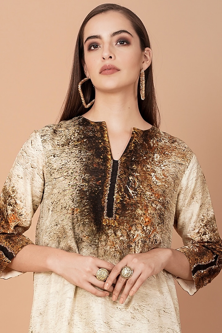 Beige & Brown Kurta With Pants by Breathe By Aakanksha Singh at Pernia's Pop Up Shop