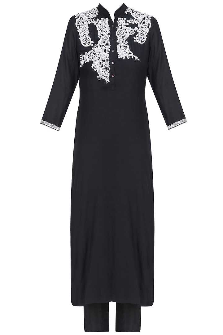 Black embroidered straight kurta and pants set available only at Pernia's Pop Up Shop.