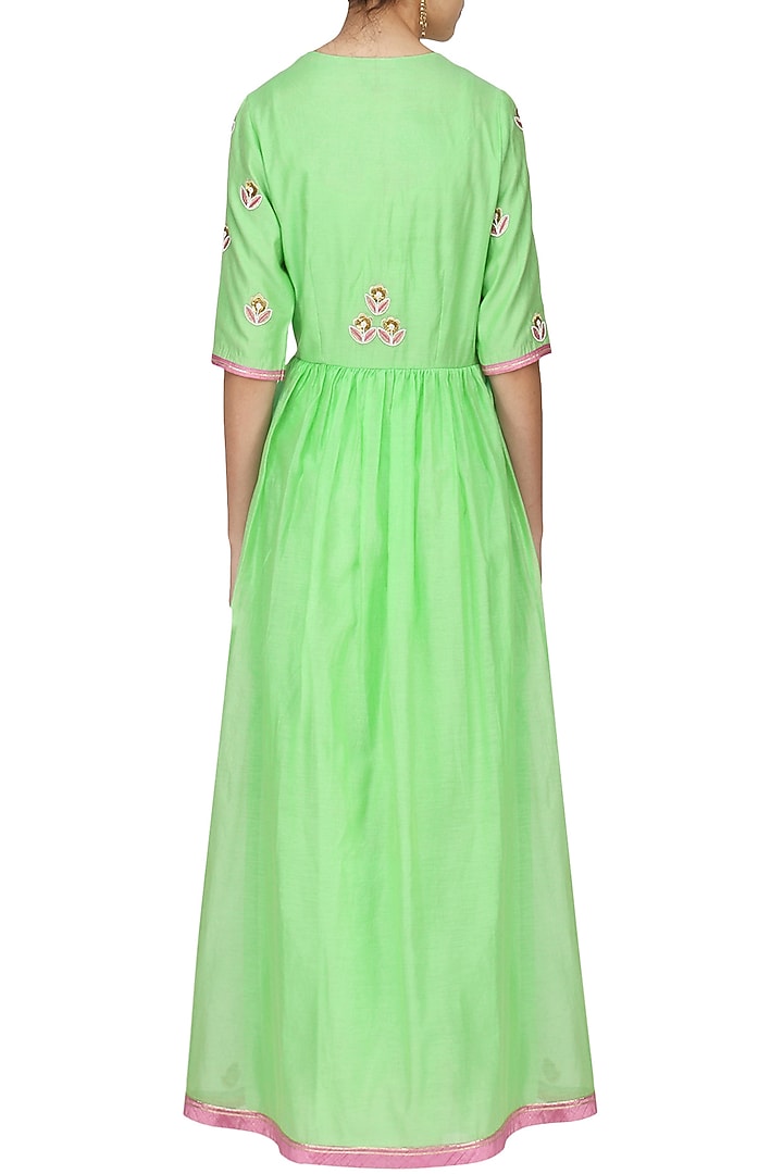 Mint and pink floral embroidered kalidaar set available only at Pernia's Pop Up Shop.