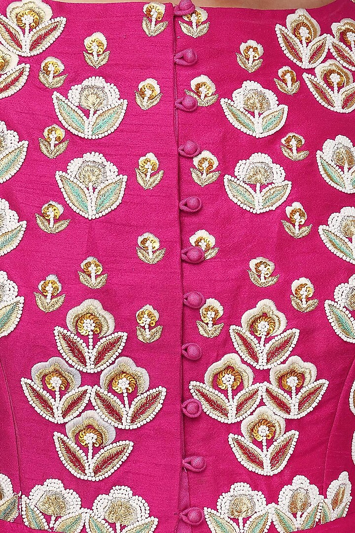 Fuschia embroidered kalidaar and skirt setavailable only at Pernia's Pop Up Shop.