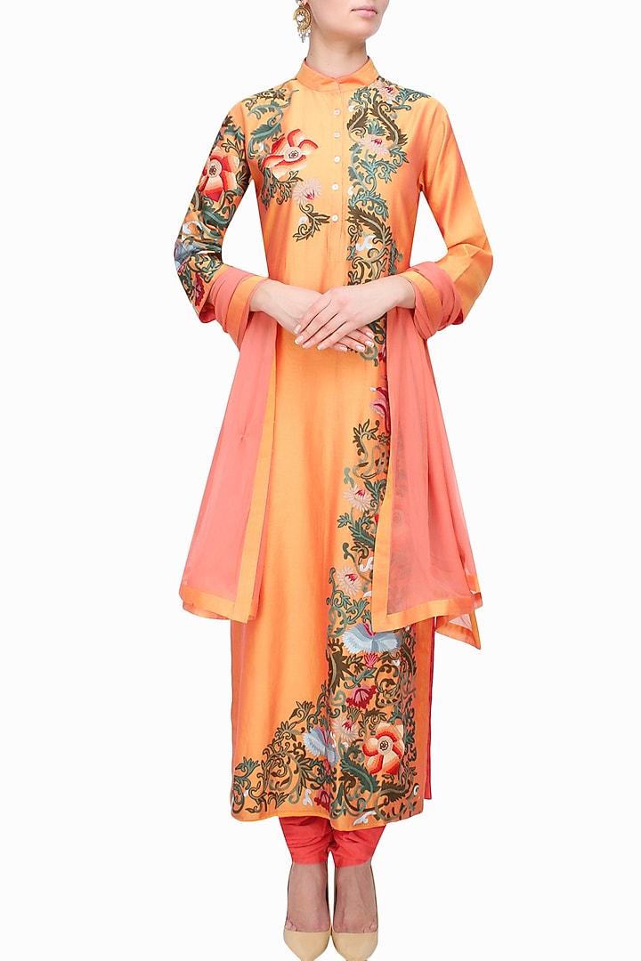 Sunset orange floral embroidered kurta set available only at Pernia's Pop Up Shop.