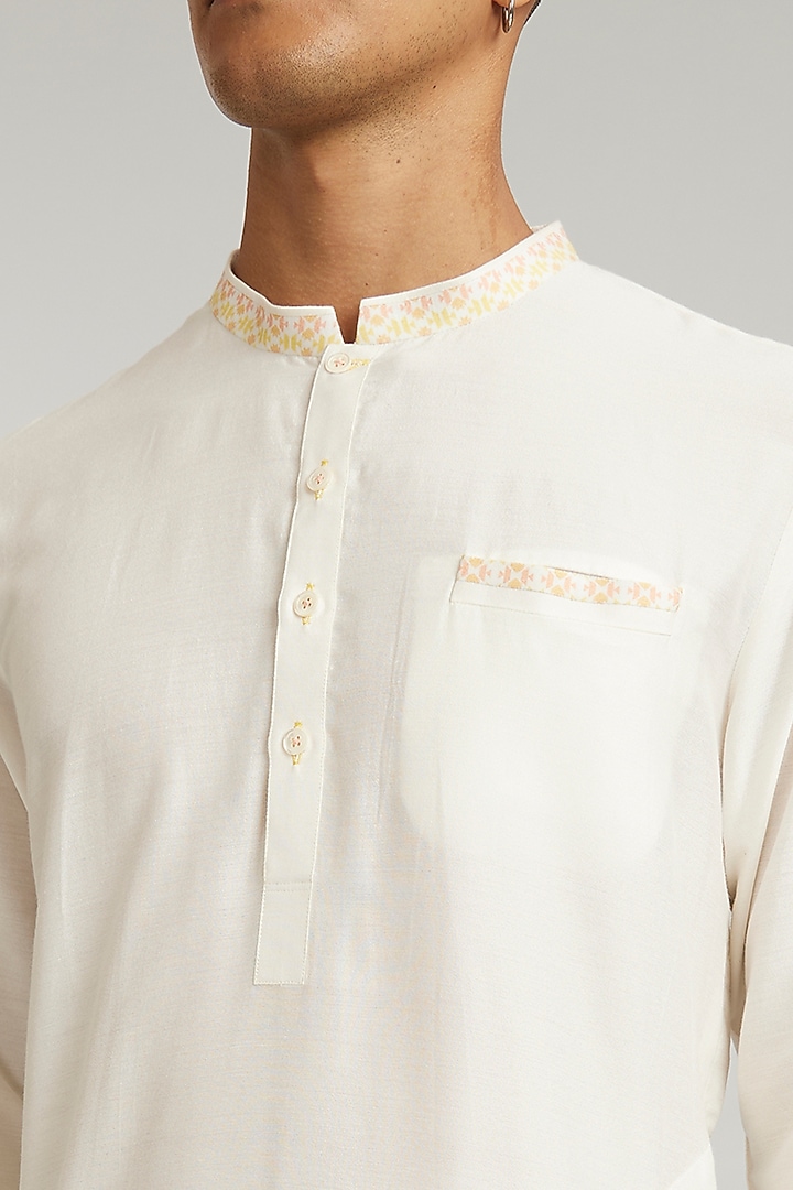 Off-White Cotton Silk Pathani Dashiki Kurta Set by Bubber Couture at Pernia's Pop Up Shop