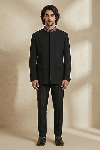 Black Crepe Wool Threadwork Bandhgala Set by Bubber Couture
