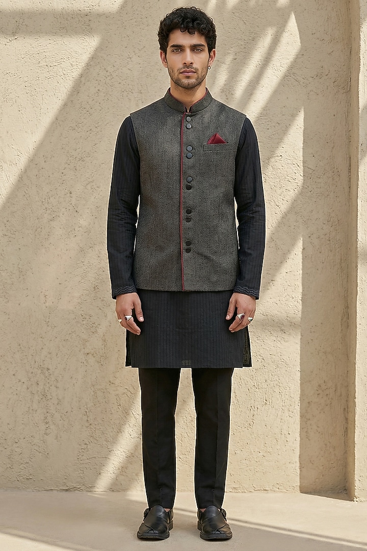 Black Cotton Silk Embroidered Bundi Jacket by Bubber Couture at Pernia's Pop Up Shop