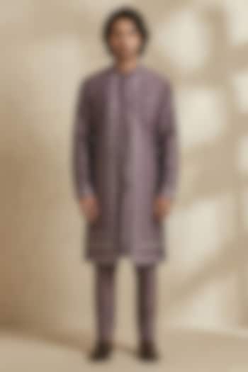 Mauve Raw Silk Embroidered Kurta Set by Bubber Couture at Pernia's Pop Up Shop