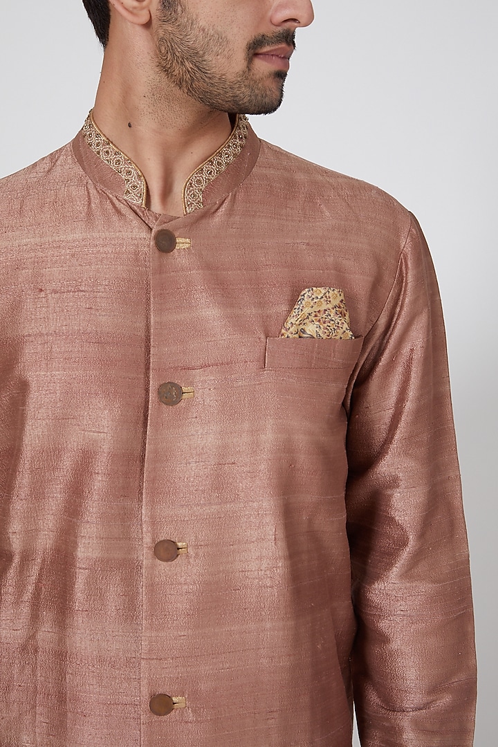 Blush Pink Embroidered Kurta Set by Bubber Couture at Pernia's Pop Up Shop