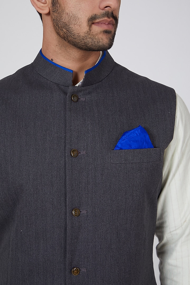 Grey Printed Bundi Jacket by Bubber Couture at Pernia's Pop Up Shop