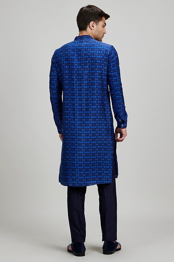 Navy Blue Flat Raw Silk Ikat Digital Printed Kurta Set by Bubber Couture at Pernia's Pop Up Shop