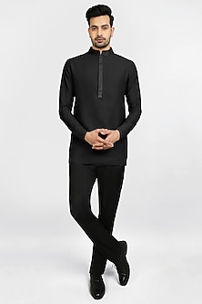 product-color-Black