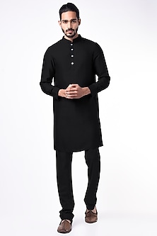 product-color-Black