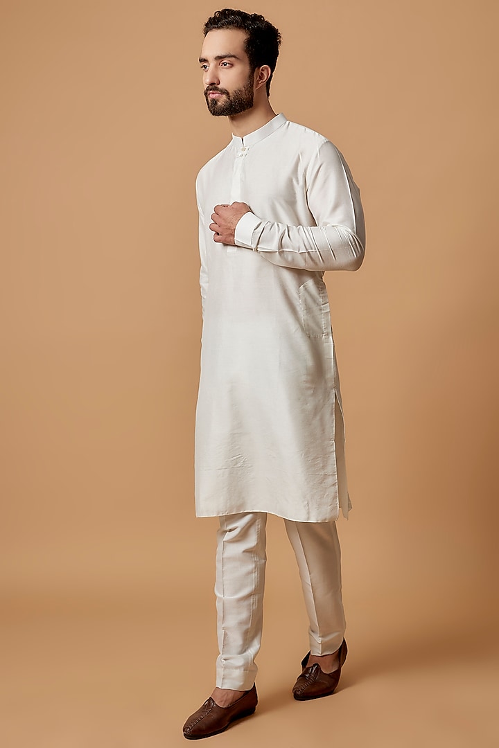 Off-White Cotton Silk Kurta Set by Bubber Couture