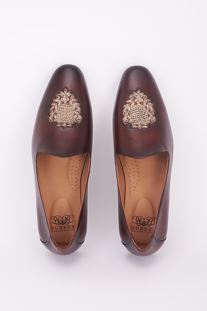 Dark Brown Italian Leather Embroidered Mojaris by Bubber Couture at Pernia's Pop Up Shop