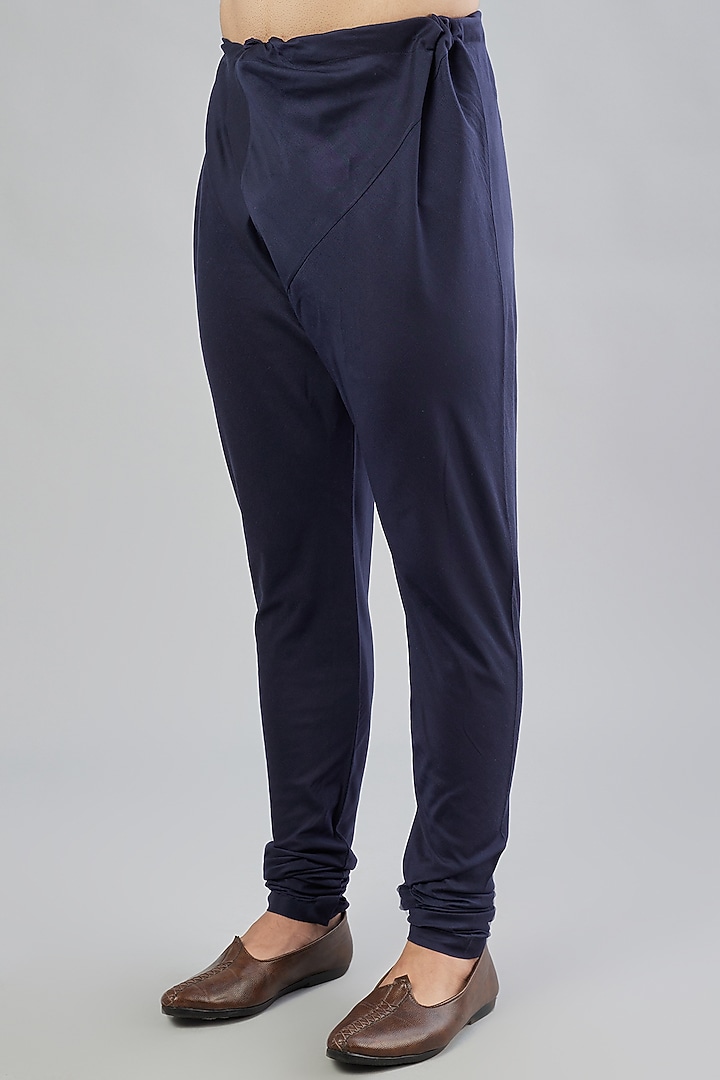 Navy Embroidered Kurta Set by Bubber Couture at Pernia's Pop Up Shop