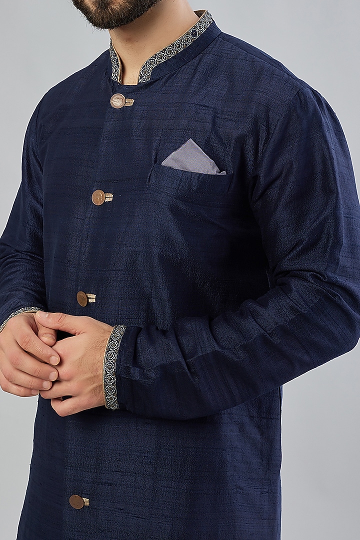 Navy Embroidered Kurta Set by Bubber Couture at Pernia's Pop Up Shop