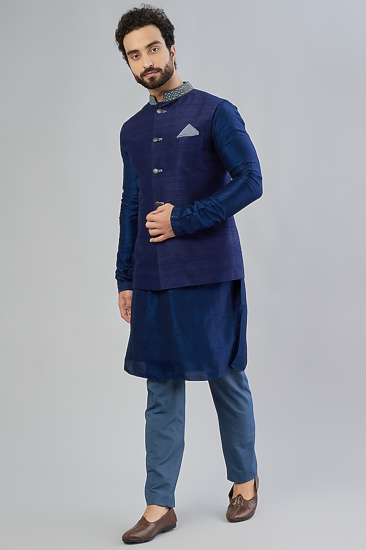 Navy Blue Embroidered Bundi Jacket by Bubber Couture