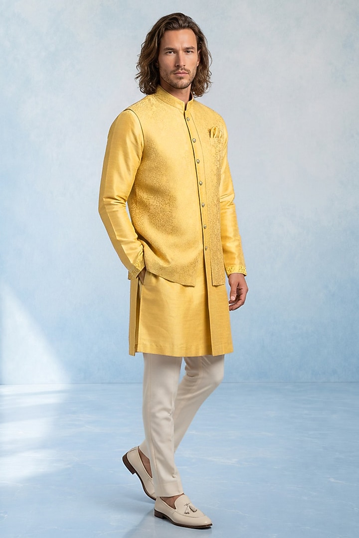 Yellow Jacquard & Raw Silk Embroidered Kurta Set by Bubber Couture at Pernia's Pop Up Shop